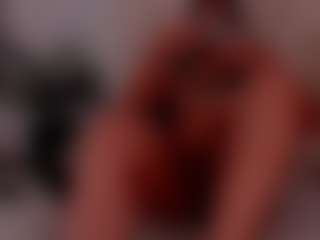 Nia-Benson's Live Sex Cam Show