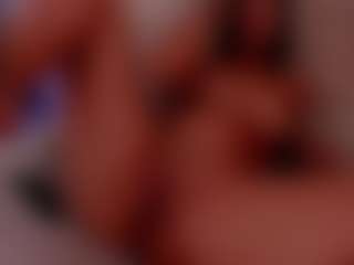 Nia-Benson's Live Sex Cam Show