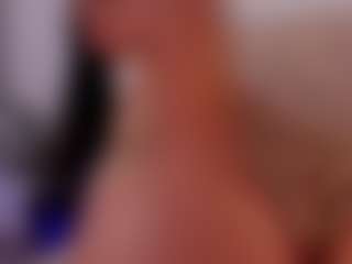 Nia-Benson's Live Sex Cam Show
