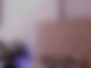 Nia-Benson's Live Sex Cam Show