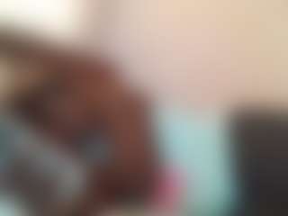 Live cam show with smiley - Bedroom Ebony on CSO-WL