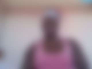 Live cam show with smiley - Ebony on madthumbs | kenya