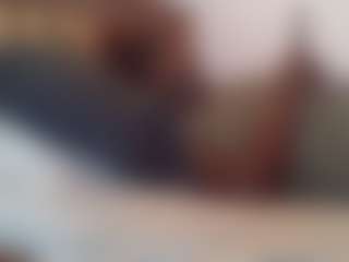 Live cam show with smiley - Pleasure on StripNow