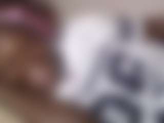 Live cam show with smiley - Ebony on Milf Play | kenya
