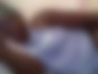 Live cam show with smiley - Fullynaked on CamClone