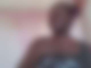 Live cam show with smiley - Ebony on Milfs Live | kenya