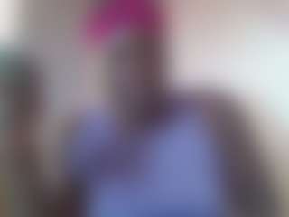 Live cam show with smiley - Ebony on SpankPalCams | kenya