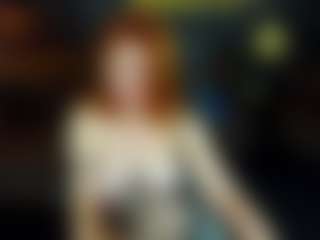 Live cam show with Kamila-Ice - Bedroom on livesuperchat.net