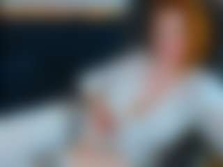 Live cam show with Kamila-Ice - Shaved Pussy on xfollow cams