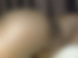 sexyebonygoddess's Live Sex Cam Show