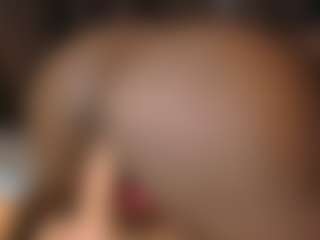 sexyebonygoddess's Live Sex Cam Show