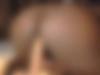 sexyebonygoddess's Live Sex Cam Show
