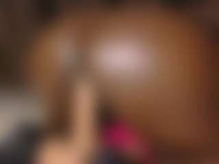 Live cam show with sexyebonygoddess - Dildo on TottyGirls