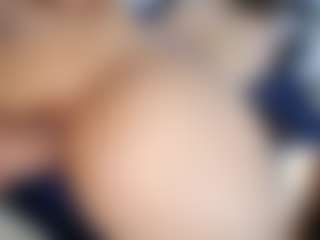 Live cam show with Luna and Mike - BBW Small Tits on Milfs Live