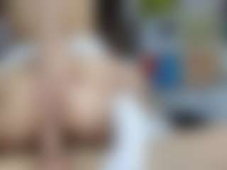 Live cam show with Luna and Mike - Flex on sexylive.show