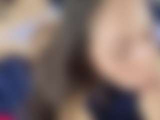Live cam show with Luna and Mike - Young Adult on Camsoda