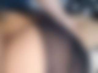 Live cam show with Luna and Mike - Shaved Pussy MILF on Camsoda