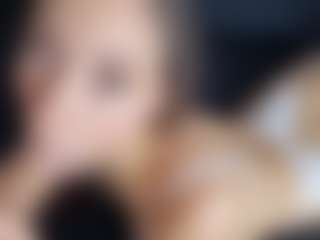 Live cam show with Luna and Mike - Teen (18+) on Camsoda