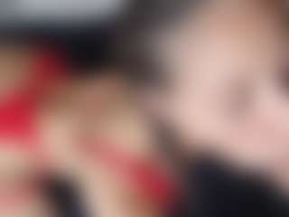 Live cam show with Luna and Mike - Ass Bouncing on Camsoda