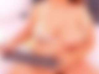 Live cam show with Alessia - Blonde Hair on CamSextacy