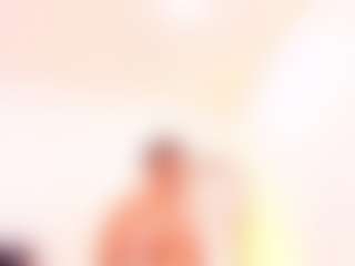 Live cam show with Alessia - Blonde Hair Middle Aged on Camversity