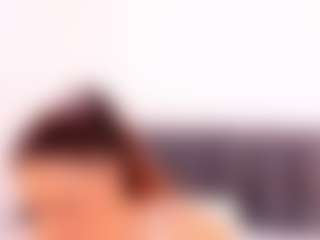 Live cam show with Alessia - Middle Aged on Fit Hotties