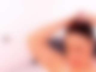 Live cam show with Alessia - Blonde Hair MILF on boobsie.com