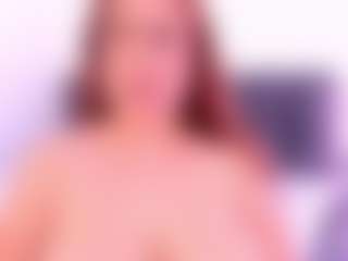 Live cam show with Alessia - BBW Middle Aged on Hubzter Live