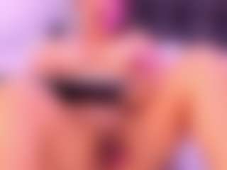 Alessia's Live Sex Cam Show