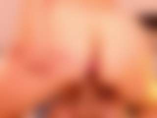 Live cam show with Alessia - Big Tits on Milfs Live