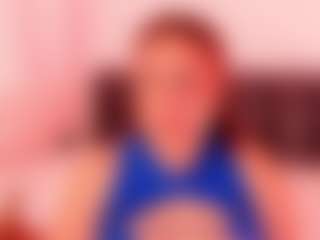 Live cam show with Alessia - Double Penetration on CamSextacy