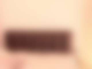 Alessia MILF webcam performer live streaming