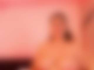 Live cam show with Alessia - Double Penetration on studioflirtlive.com