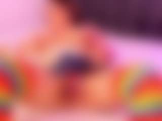 Live cam show with Alessia - Double Penetration on Soda Cam
