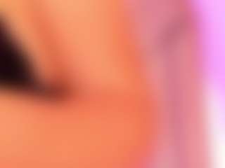 Live cam show with Alessia - Blonde Hair on CamClone