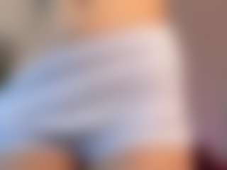 Live cam show with shyrubate - Green Eyes on Camsoda