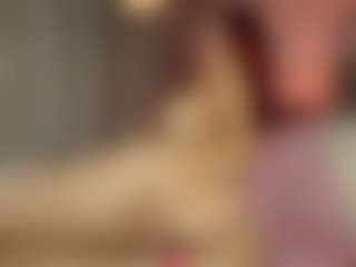 Live cam show with iam-rojita - Athletic Strip on crypto-cams