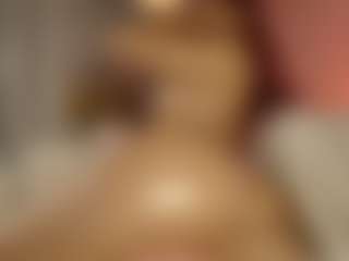 Live cam show with iam-rojita - Red Hair Blowjob on milfzrlive.com
