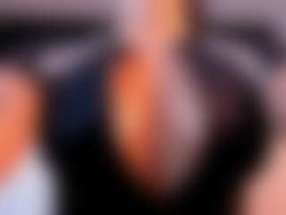 Live cam show with saracorraless - Shaved Pussy on sexylive.show
