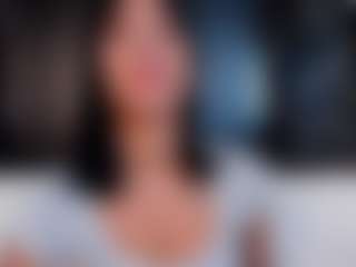 Live cam show with saracorraless - Facial Piercings on livesuperchat.net