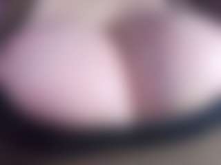 bigbittiesandfun's Live Sex Cam Show