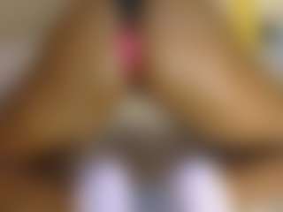 Live cam show with SexyAnna - Bikini on Big Tits