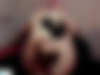 Live cam show with Saraa-fox - Asshole on Soda Cam