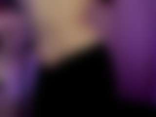 Live cam show with Saraa-fox - Striptease Teen (18+) on Fling VIP Chat