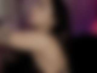 Live cam show with Saraa-fox - Striptease on TeamSkeetLive