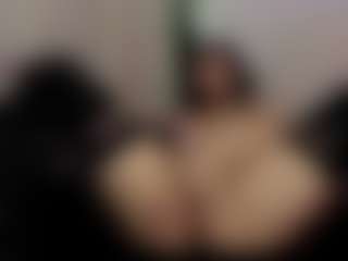 Live cam show with Saraa-fox - BBW on Camsoda