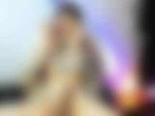 shiira's Live Sex Cam Show