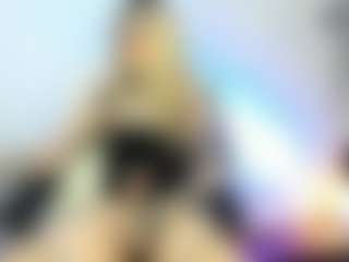 shiira's Live Sex Cam Show