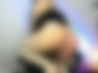 Spettacolo in cam dal vivo con shiira - Fetish su Camsoda