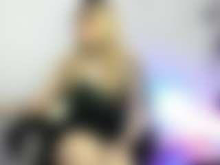 Live cam show with shiira - Irish on Camsoda